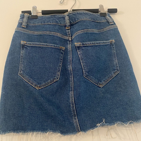 Denim skirt - Picture 2 of 3